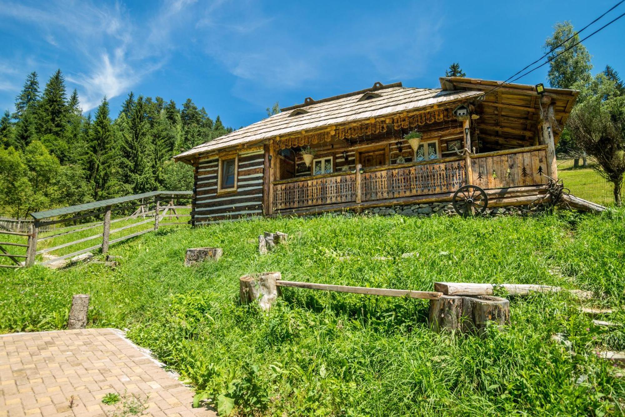 Вилла Casa Rustik Bucovina Фунду Молдовей Экстерьер фото