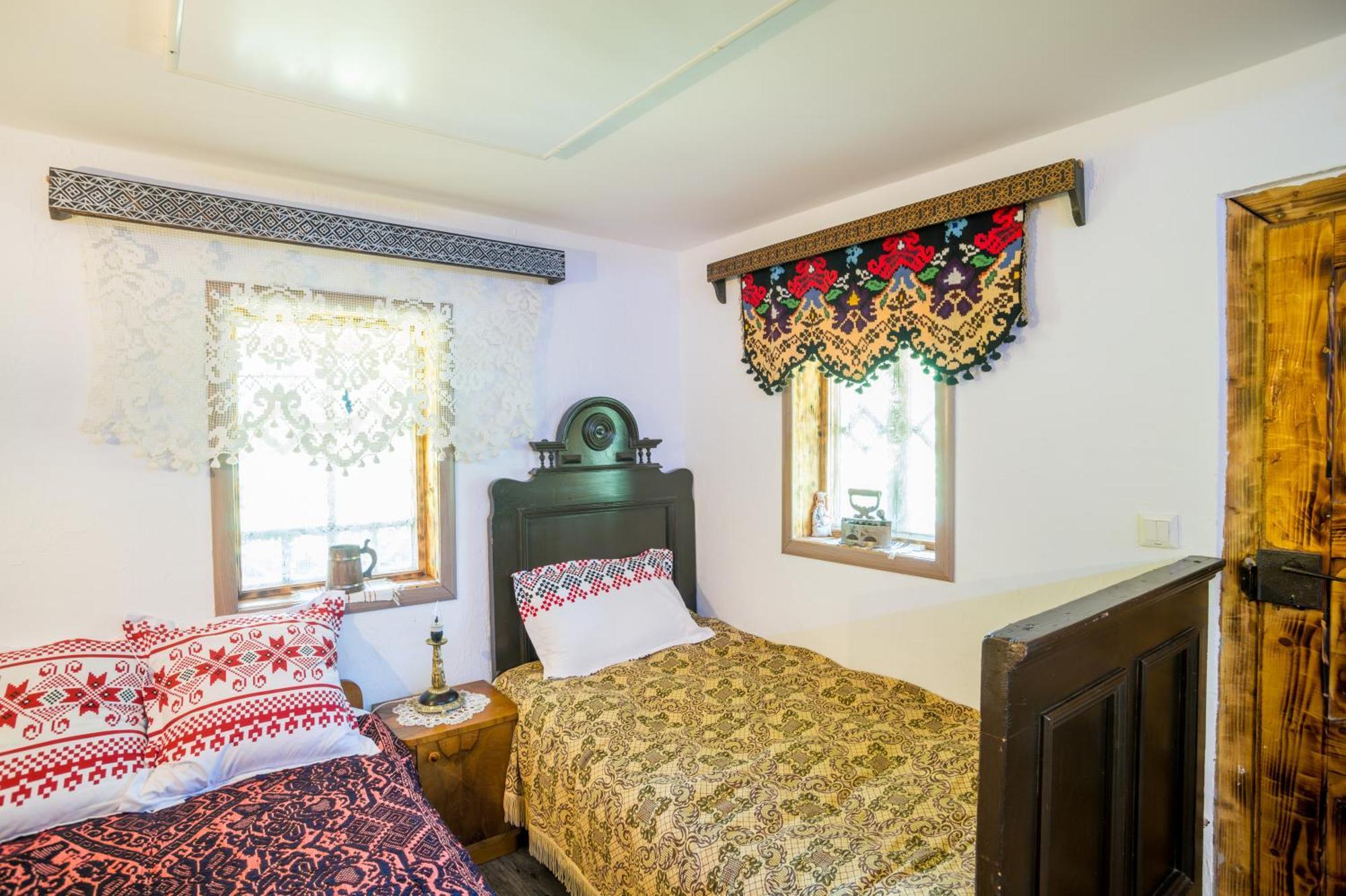Вилла Casa Rustik Bucovina Фунду Молдовей Экстерьер фото